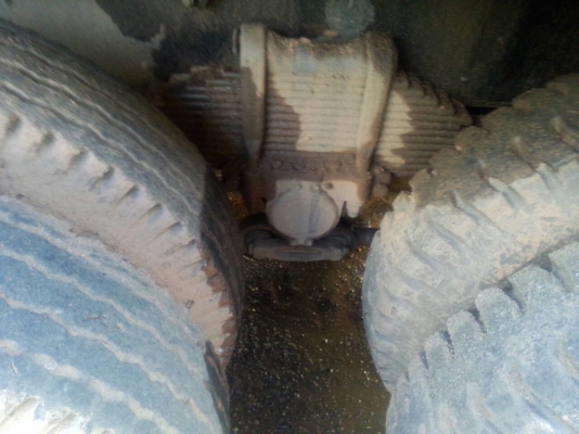 แม่-ลูก ดั้ม ISUZU FXZ23  270แรง รถทำงานอยู่สภาพดีพร้อมใช้..ดั้มสามมิตร.