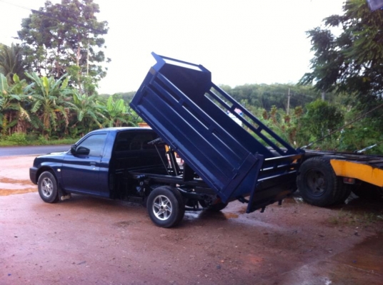 ขายรถกะบะดั้ม มิซูมิชิ  สตราด้า