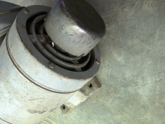 มอเตอร์ mitsubishi 3 แรง 1 เฟส 220 V.  เป็นแบบโครงสร้างเหล็กแข็ง สภาพพร้อมใช้ เสียงเงียบ แรงดี