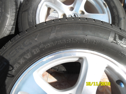 ขายล้อแม็ก Civic FDขอบ15+ยาง Michelin ปี2011 4วง ราคาไม่แพง ขายล้อแม็ก Civic FDขอบ15+ยาง Michelin ปี2011 4วง ราคาไม่แพง