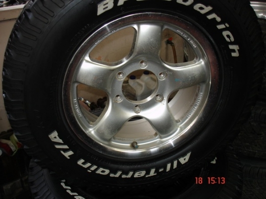 ขายล้อแท้  แบรดเลท์  6  รู  ขอบ  16  Japan