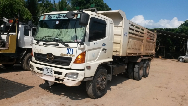 ขายรถ 10 ล้อ HINO MEGA 260 ปี 50สนใจโทร.081-8846477