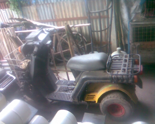 สามล้อคลาสสิคฮอนด้าเอวอ่อน