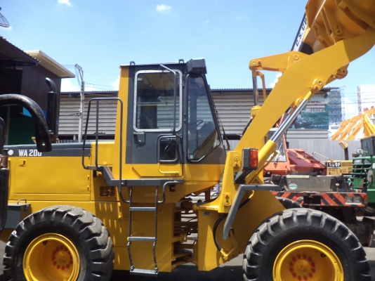 WA200-1-30811 รถเก่าจากญี่ปุ่นครับ WA200-1-30811 รถเก่าจากญี่ปุ่นครับ