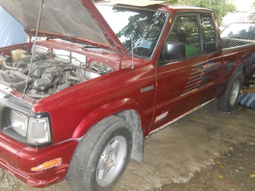 ขาย MAZDA THUNDER เครื่องมังกรดำครับ