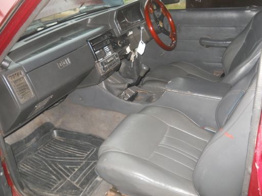 ขาย MAZDA THUNDER เครื่องมังกรดำครับ