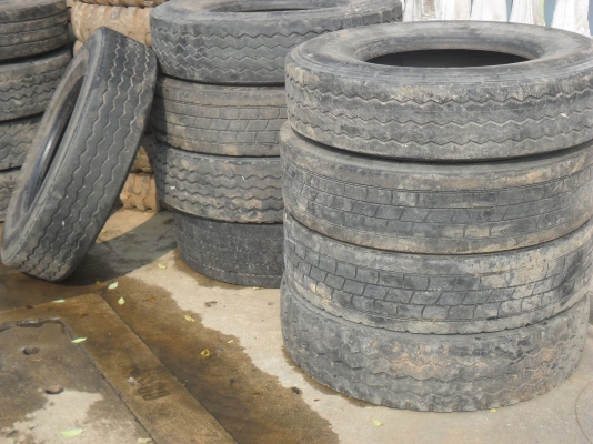 ยางรถบรรทุก 9.00 - 20 ทหาร และ 11R22.5