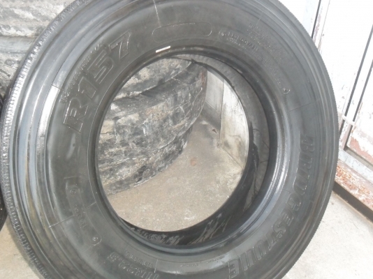 ยางรถบรรทุก 9.00 - 20 ทหาร และ 11R22.5