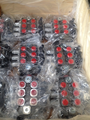 Hand Valve 6 หุน 3 แกน จาก Italy Hand Valve 6 หุน 3 แกน จาก Italy