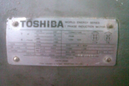 มอเตอร์โตชิบา 3 แรงไฟบ้าน ญี่ปุ่นสภาพเดิมๆพร้อมใช้งานครับ  ขนาด 3 แรงโตชิบา เมคอินแจแปนครับ เสียงนิ่มครับตัวนี้พร้อมมูเล่ย์ครับราคานี้คุ้มครับใช้ยาวครับรุ่นนี้