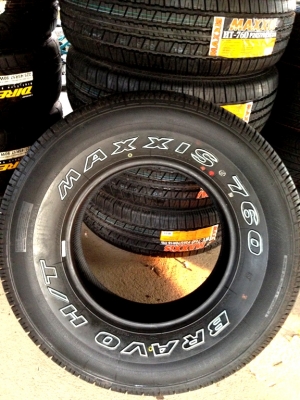 - ขายยางใหม่  Maxxis 265 70 16  เส้นละ 3200.-