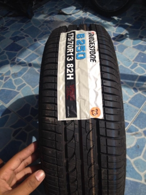 ขายครับ ล้ออ่ะไหล่ ยางบริสโตนใหม่ไม่เคยเหยียบถนนเลย ขอบ 13. 4/100 999 บาท 085-359-4089 กอล์ฟ คร้าฟฟฟฟฟ ของอยู่สายไหมลำลูกกาครับ ขายครับ ล้ออ่ะไหล่ ยางบริสโตนใหม่ไม่เคยเหยียบถนนเลย ขอบ 13. 4/100 999 บาท 085-359-4089 กอล์ฟ คร้าฟฟฟฟฟ ของอยู่สายไหมลำลูกกาครับ