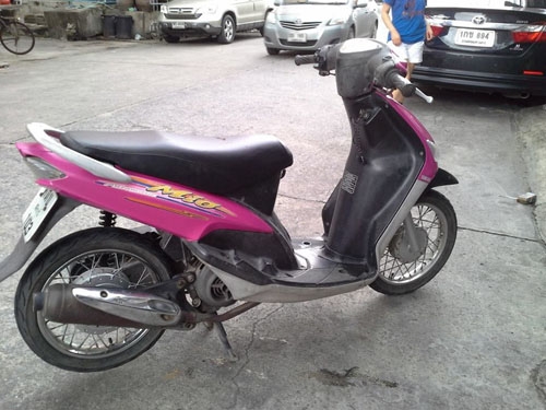 ขายด่วน mio ปี 48 สีชมพู รถบ้าน สภาพเดิมๆ เครื่องแน่น ไม่หลวม ไม่มีควัน เอกสารครบถ้วน ราคาถูกมากๆ ขายด่วน mio ปี 48 สีชมพู รถบ้าน สภาพเดิมๆ เครื่องแน่น ไม่หลวม ไม่มีควัน เอกสารครบถ้วน ราคาถูกมากๆ