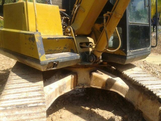 ขายแม็คโค โกมัสสุ 80 รุ่น3  รถสวย เล่มทะเบียนพร้อมโอน