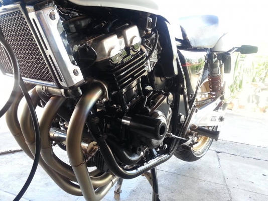 Honda cb400 ปี 93 พร้อมสรรพสามิตร รถสวยพร้อมใช้ เติมน้ำมันขี่อย่างเดียว ของแต่งเพียบ ท่อฟูล โยชิ