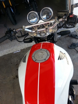 Honda cb400 ปี 93 พร้อมสรรพสามิตร รถสวยพร้อมใช้ เติมน้ำมันขี่อย่างเดียว ของแต่งเพียบ ท่อฟูล โยชิ