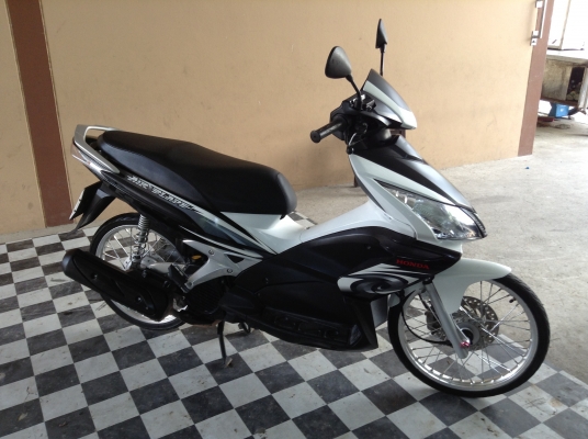 (((ซื้อคันนี้โอนให้ฟรีคับ)))ขาย!!!ฮอนด้าแอเบรค ปี50 รถเครื่องดีคับ มีเล่มทะเบียนครบ ภาษีไม่หมด