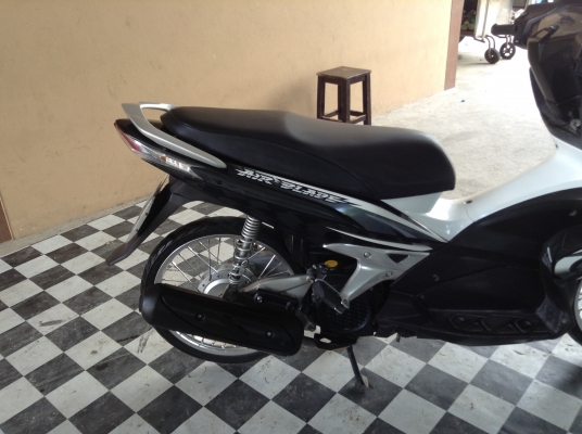 (((ซื้อคันนี้โอนให้ฟรีคับ)))ขาย!!!ฮอนด้าแอเบรค ปี50 รถเครื่องดีคับ มีเล่มทะเบียนครบ ภาษีไม่หมด