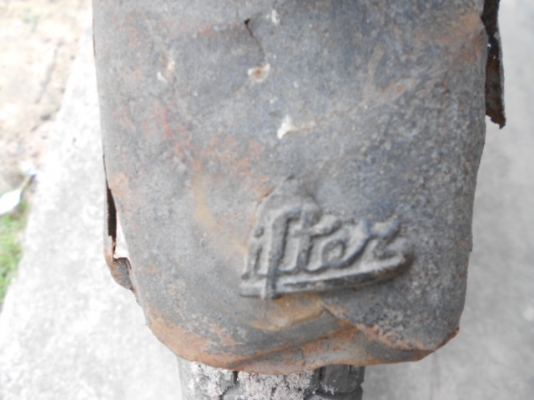 ขายรถอะไรไม่รู้ดูเอาเองครับ 13000 บาท