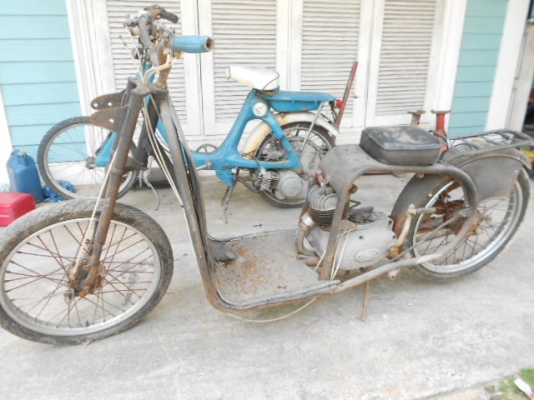 ขายรถอะไรไม่รู้ดูเอาเองครับ 13000 บาท