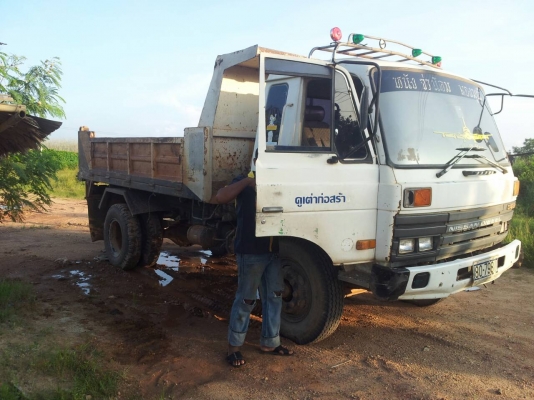 ขายหกล้อ CP180 ปี39 รถหางแท้  เอกสารพร้อมโอน