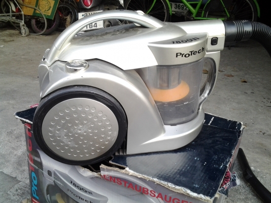 เครื่องดูดฝุ่น