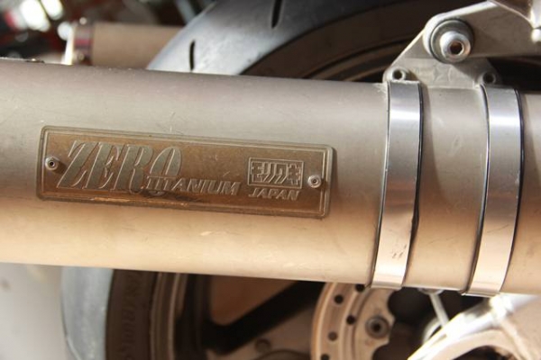 ขาย VTR 1000 ปี 02 สเป็กยุโรปแท้ inv แท้ ภายในอาทิด นี้ 81000