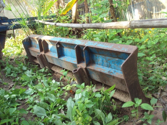 อุปกรณ์รถไถฟอร์ด