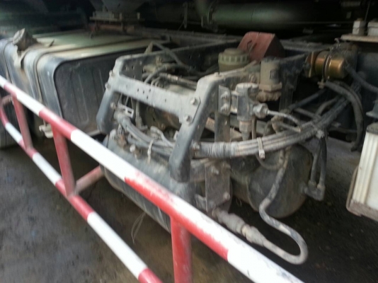 ขายรถ ISUZU 10 ล้อ บรรทุกน้ำมัน 210 แรงม้า