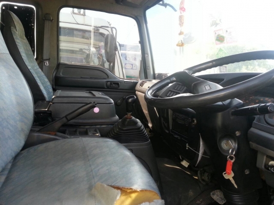 ขายรถ ISUZU 10 ล้อ บรรทุกน้ำมัน 210 แรงม้า