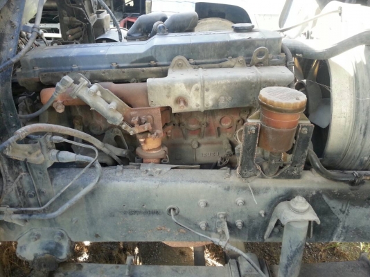 ขายรถ ISUZU 10 ล้อ บรรทุกน้ำมัน 210 แรงม้า