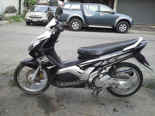 nouvo mx ลายก้างปลา สีเทา ดำ รถบ้าน เดิมๆ เครื่องแน่น รถสวย เอกสารครบ ขับกลับบ้านได้เลยจ้า