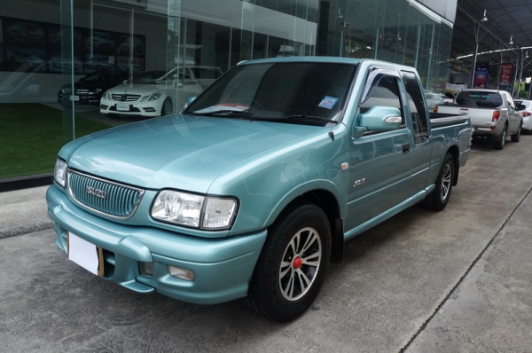 ISUZU DRAGON EYE cab เครื่อง 2500 ปี 2001 ตัว TOP กระจกไฟฟ้า รถเดิม แอร์เย็น เครื่องเดิม+ช่วงล่างสมบูรณ์ รถขับดีมาก สีสวย ฟรีดาวน์ จัดไฟแนท์ได้เต็ม