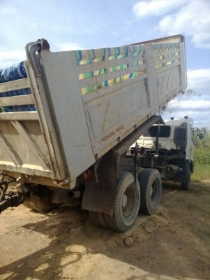 HINO MEGA ปี 48 แม่-ลูก ดั้ม รถสวยพร้อมใช้ เครื่อง 260 แรง เกียร์เดิม หัวบางเดิม คัสชีสวย ภาษีเต็ม HINO MEGA ปี 48 แม่-ลูก ดั้ม รถสวยพร้อมใช้ เครื่อง 260 แรง เกียร์เดิม หัวบางเดิม คัสชีสวย ภาษีเต็ม