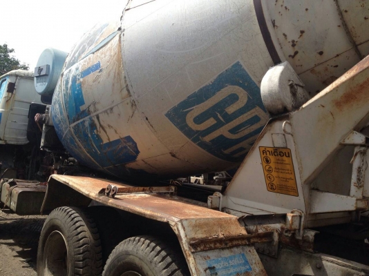 ขายรถโม่ปูน NISSAN 5 คิว