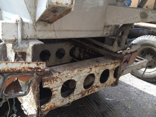 ขายรถโม่ปูน NISSAN 5 คิว