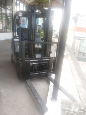 ขายรถฟอร์คลิฟต์ 1.5 ตัน ยี่ห้อ Nissan NL01 #NL01-000374 รถอยู่ในโกดังเราในไทยค่ะ