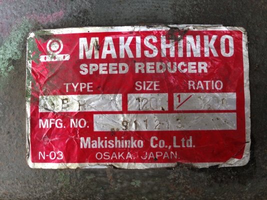 ขายหัวเกียร์ทดรอบ Makishinko พร้อมมอเตอร์ 1 HP.220 V  รอบช้า 1:120 สภาพสวย พร้อมใช้งาน