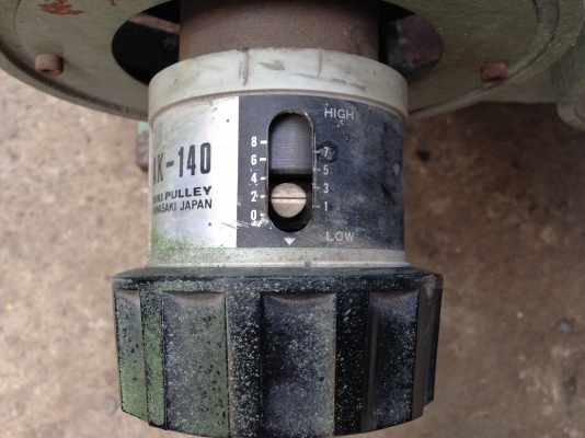 ขายหัวเกียร์ทดรอบ Makishinko พร้อมมอเตอร์ 1 HP.220 V  รอบช้า 1:120 สภาพสวย พร้อมใช้งาน