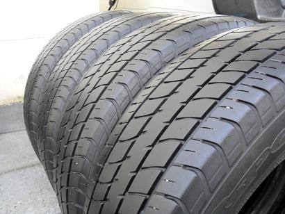 ขายยาง DUNLOP SP SPORT 2030 ปี2912(1ชุด) 185-60-15  ราคา 3,200