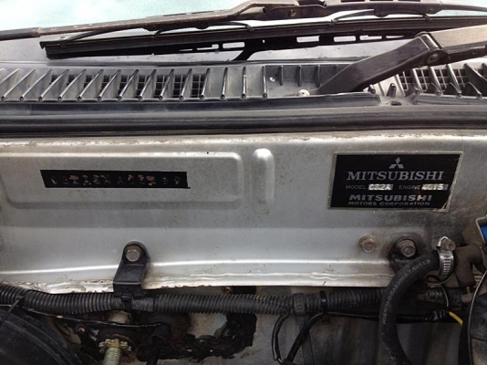 ขายE-CAR ถูกๆ พร้อมใช้งานติดLPGประหยัดมากๆ รถไม่ชนไม่จมน้ำ 082-381-6797