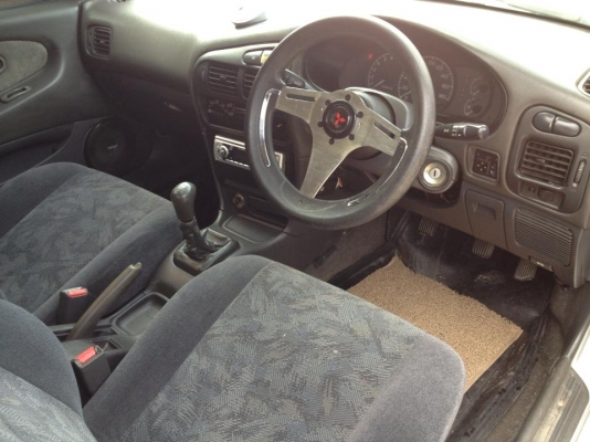 ขายE-CAR ถูกๆ พร้อมใช้งานติดLPGประหยัดมากๆ รถไม่ชนไม่จมน้ำ 082-381-6797