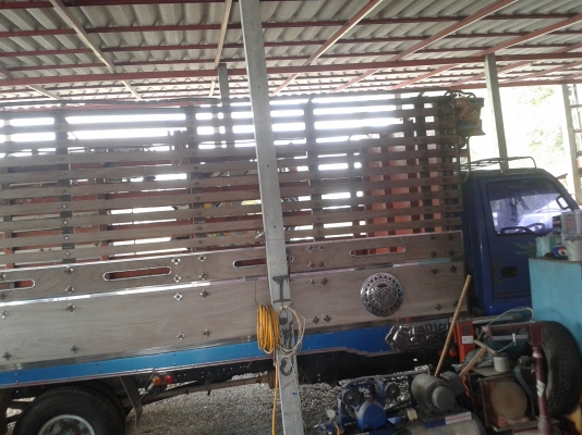 ขายNQR70RY52ยาว5.5 ม.รถห้างแท้ ขายNQR70RY52ยาว5.5 ม.รถห้างแท้