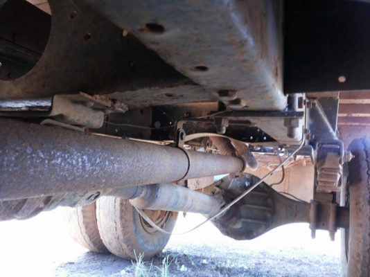 **330,000 บ.ต่อรอง**ขาย6ล้อราคาเบาๆ ISUZU NKR 110HP JAANKR58LK ห้างแท้หูช้าง เกียร์ยาว เครื่อง4BE1 110แรง เครื่องดีติดง่าย แรงดี ช่วงล่าง6น็อตHINO หน้า-หลัง คัสซีสวยเดิมไม่ผุ ไม่ดาม กระบะพื้นไม้คอกไม้ สภาพดีฝาทึบดี ยาง7.50 ดี6เส้น หัวเก๋งสีไม่สวยมีแตกมีลอ