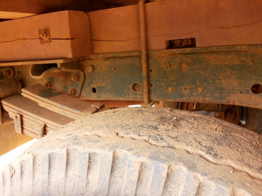 **330,000 บ.ต่อรอง**ขาย6ล้อราคาเบาๆ ISUZU NKR 110HP JAANKR58LK ห้างแท้หูช้าง เกียร์ยาว เครื่อง4BE1 110แรง เครื่องดีติดง่าย แรงดี ช่วงล่าง6น็อตHINO หน้า-หลัง คัสซีสวยเดิมไม่ผุ ไม่ดาม กระบะพื้นไม้คอกไม้ สภาพดีฝาทึบดี ยาง7.50 ดี6เส้น หัวเก๋งสีไม่สวยมีแตกมีลอ