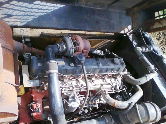 รถแบคโฮ CAT 330 B รถสวย มีใบอินวอยล์ จดทะเบียนได้