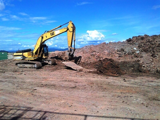 รถแบคโฮ CAT 325 L รถสวยมีใบอินวอยล์ จดทะเบียนได้