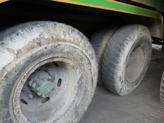 Hino FM3M เดิม ๆ แก๊ส CNG 6 ถัง แม่เนียมลูกเนียม Hino FM3M เดิม ๆ แก๊ส CNG 6 ถัง แม่เนียมลูกเนียม