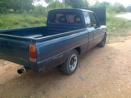 ขายมาสด้าแฟมมิเลีย แคปเล็ก 5 เกียร์ พร้อมใช้งาน ขายมาสด้าแฟมมิเลีย แคปเล็ก 5 เกียร์ พร้อมใช้งาน