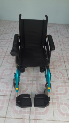 ขายขาดทุน วีลแชร์ไฟฟ้าแบบพับได้ QUICKIE เพิ่งมาจากญี่ปุ่น